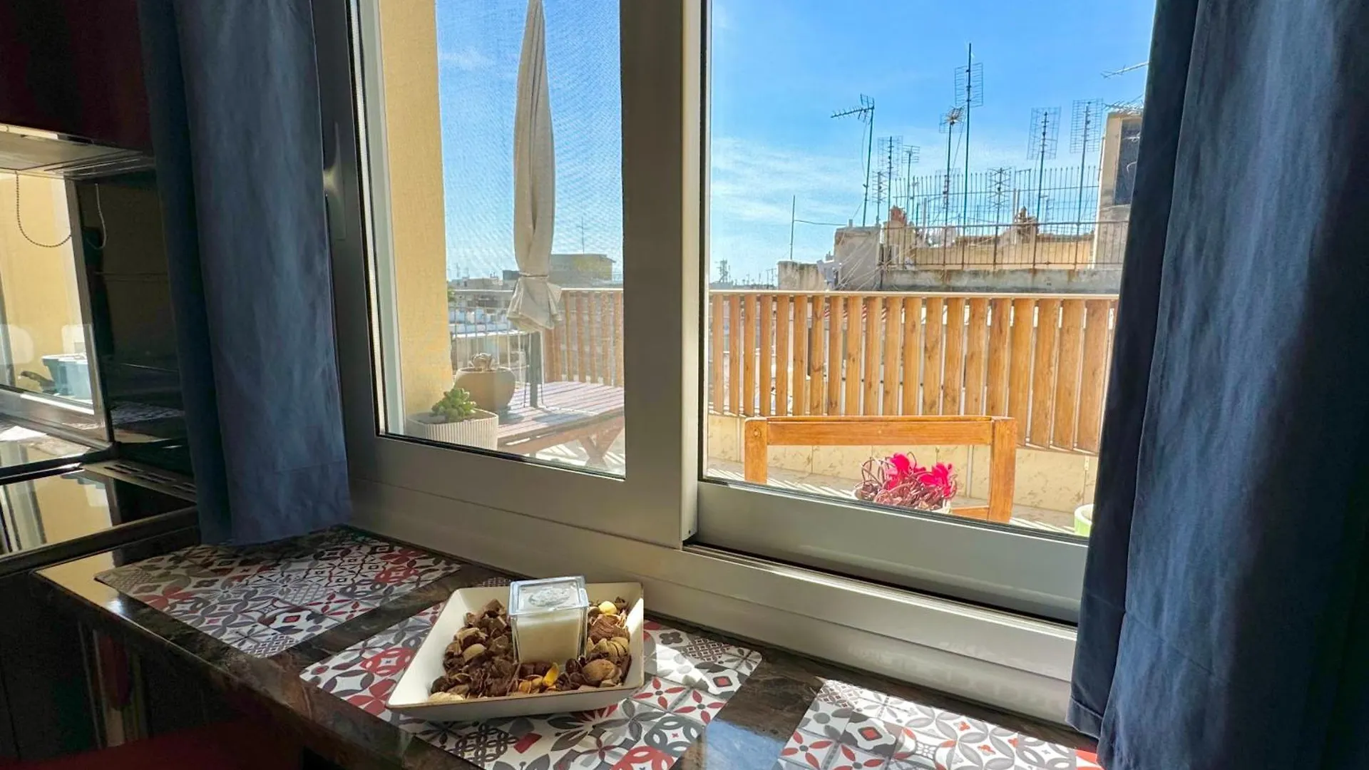 Horizon 2 - Downtown Penthouse With Big Terrace Apartamento Tessalónica Grécia